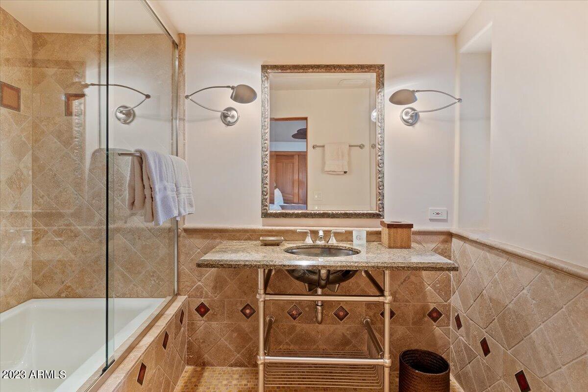DESERT MOUNTAIN PHASE 2 UNIT 18 - Residential