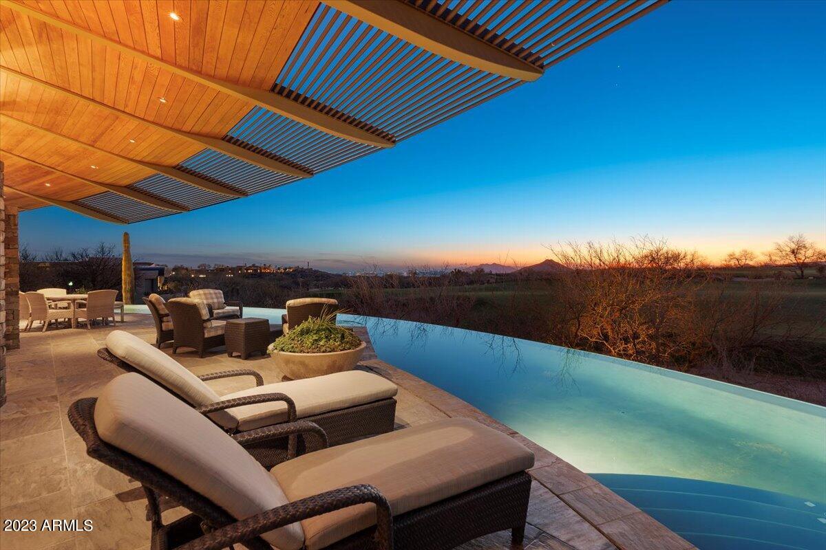 DESERT MOUNTAIN PHASE 2 UNIT 18 - Residential