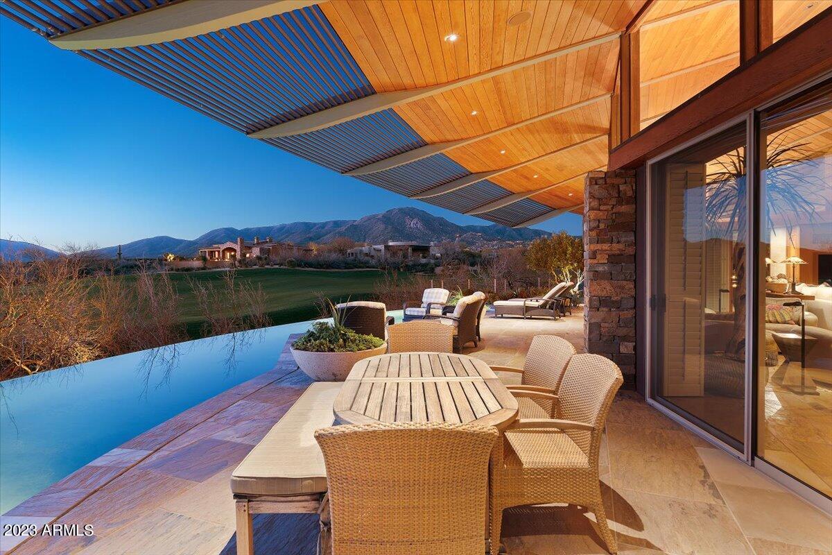 DESERT MOUNTAIN PHASE 2 UNIT 18 - Residential