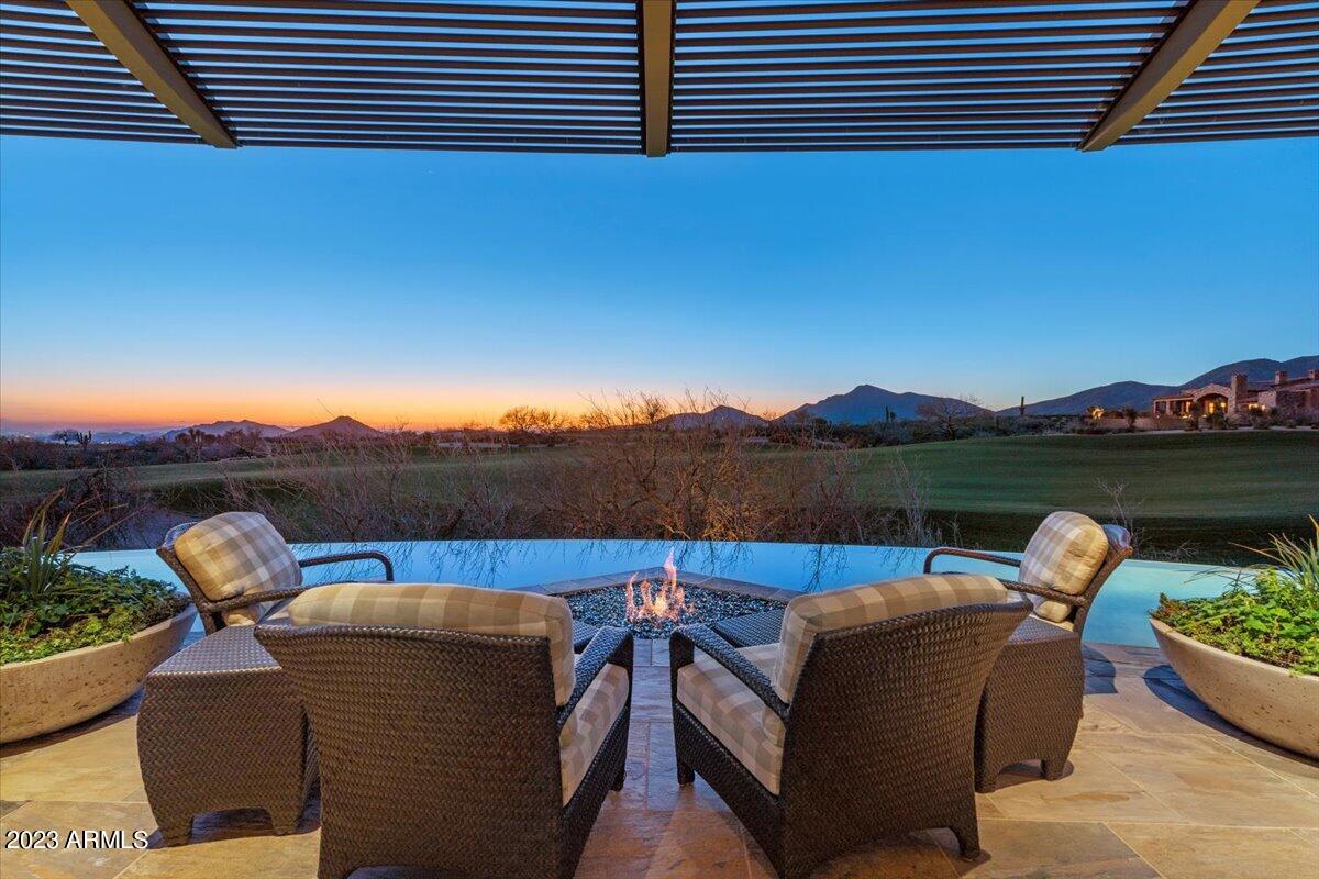 DESERT MOUNTAIN PHASE 2 UNIT 18 - Residential