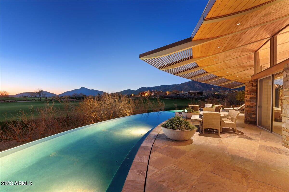 DESERT MOUNTAIN PHASE 2 UNIT 18 - Residential