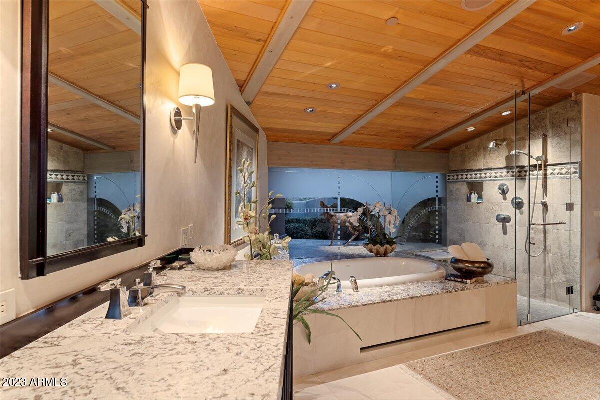 DESERT MOUNTAIN PHASE 2 UNIT 18 - Residential