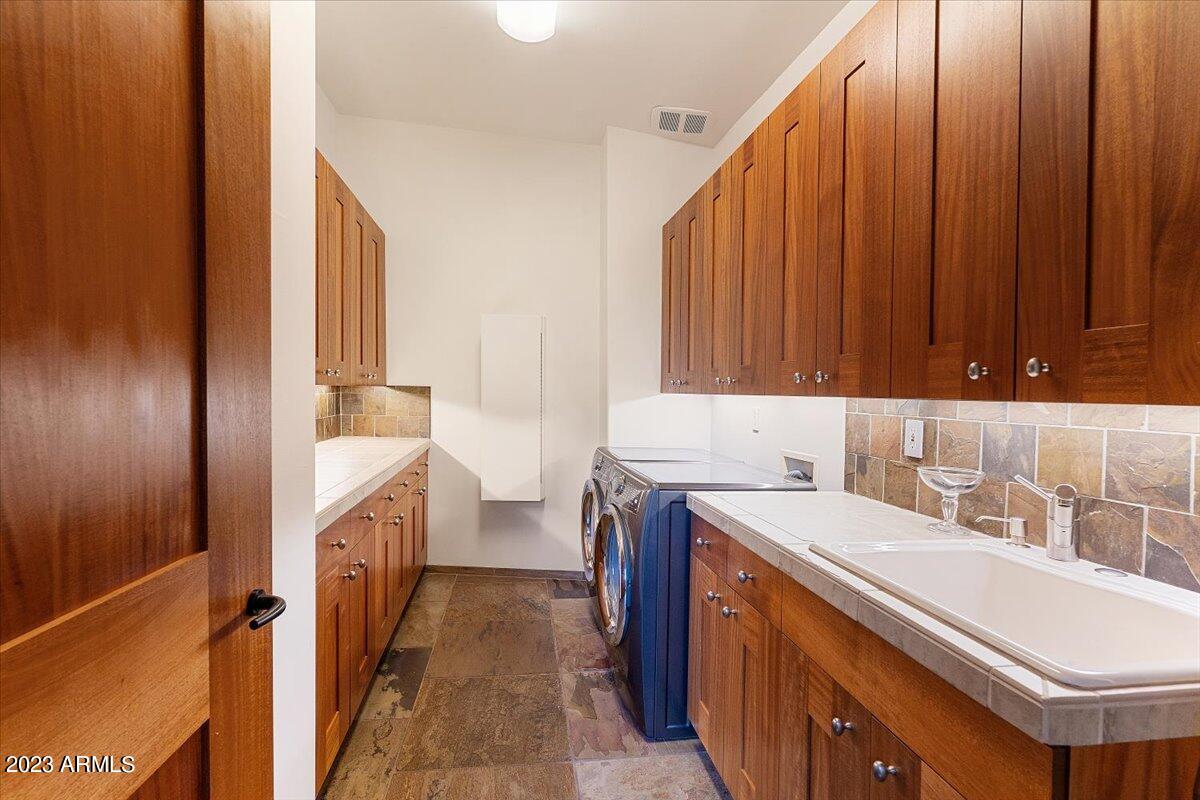DESERT MOUNTAIN PHASE 2 UNIT 18 - Residential