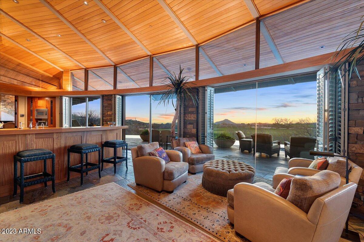 DESERT MOUNTAIN PHASE 2 UNIT 18 - Residential