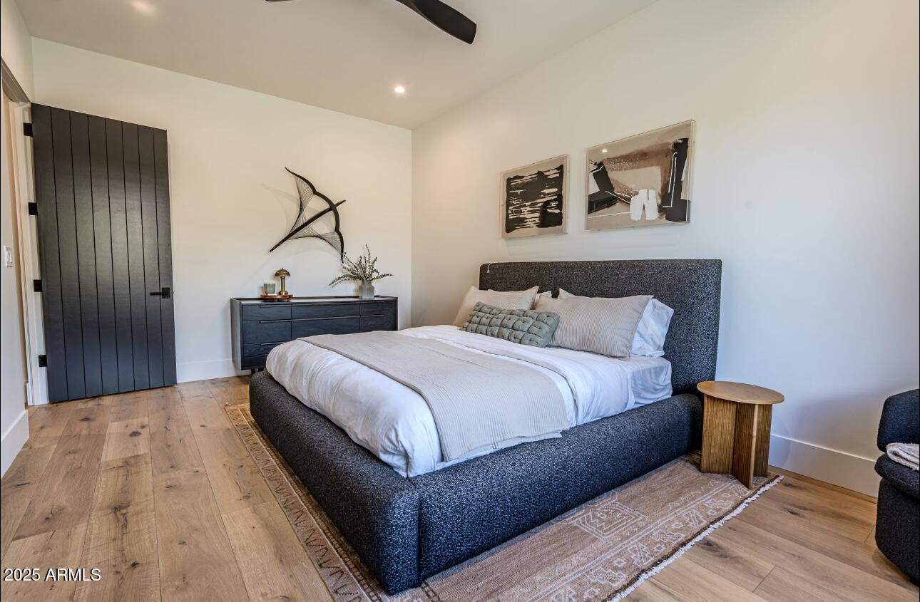 SUNBURST FARMS EAST - Residential