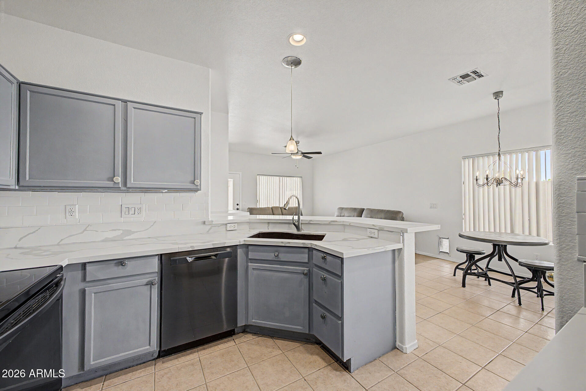 SAN TAN RANCH PARCEL 13 - Residential