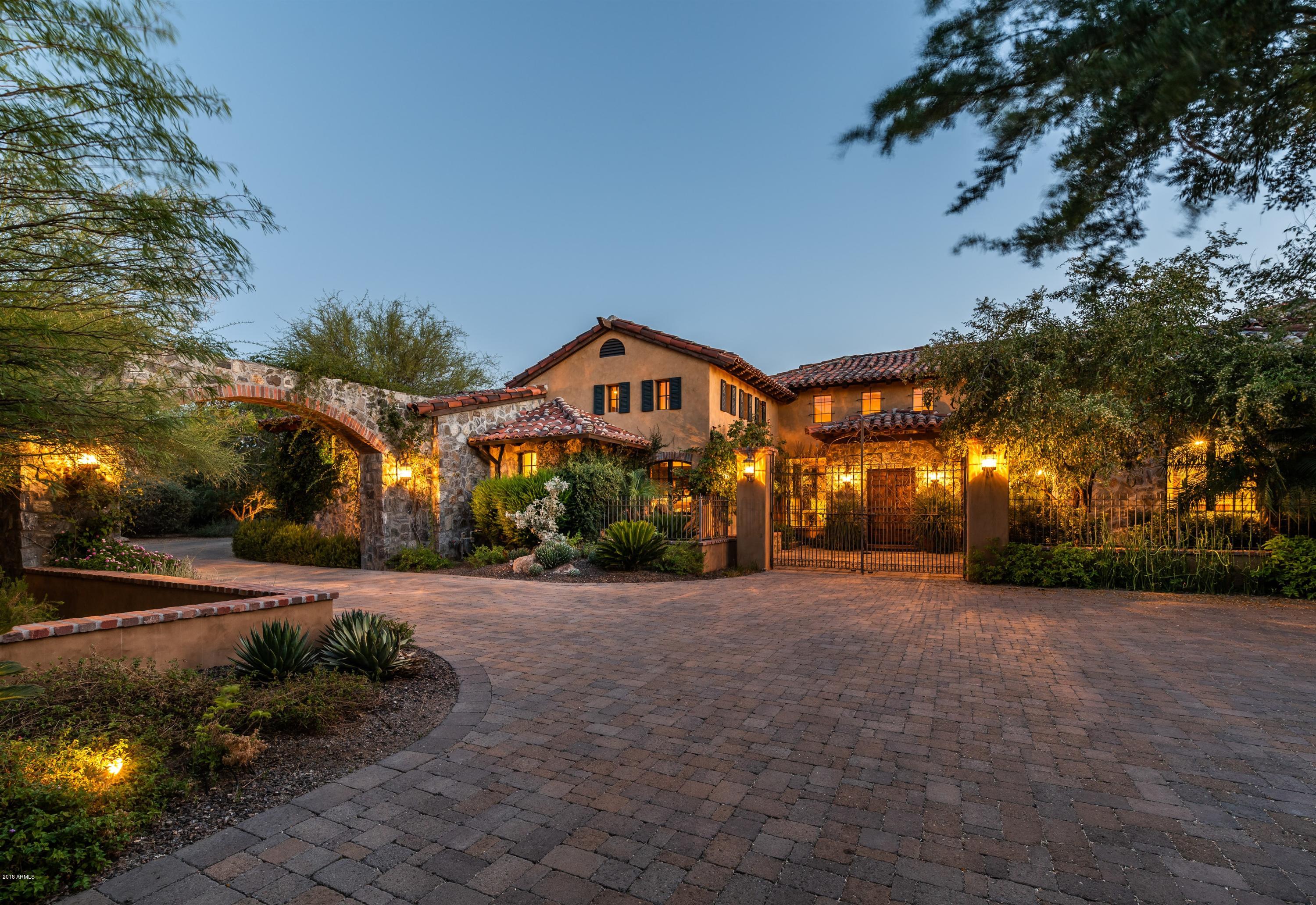 ESTANCIA - Residential