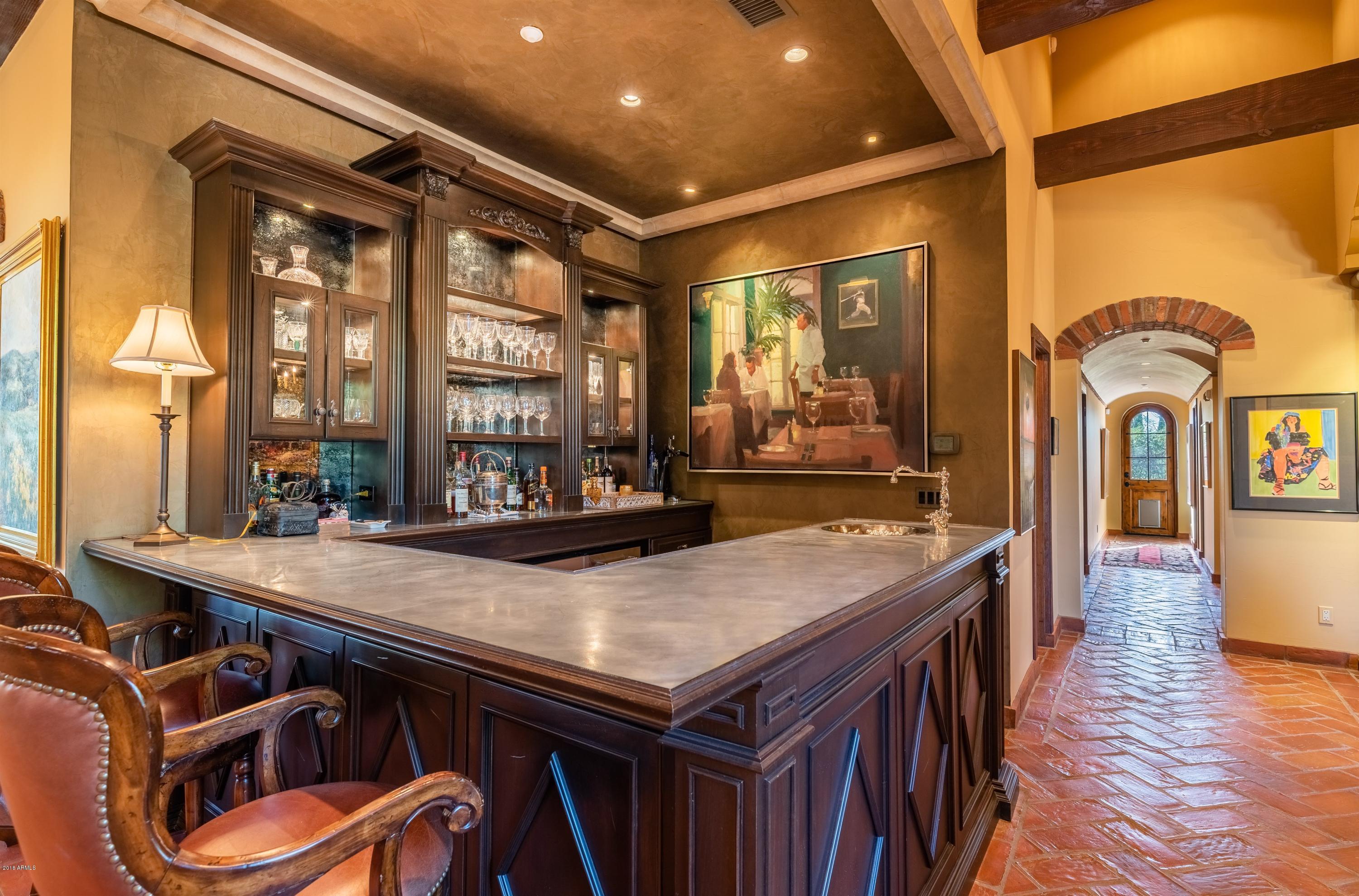 ESTANCIA - Residential