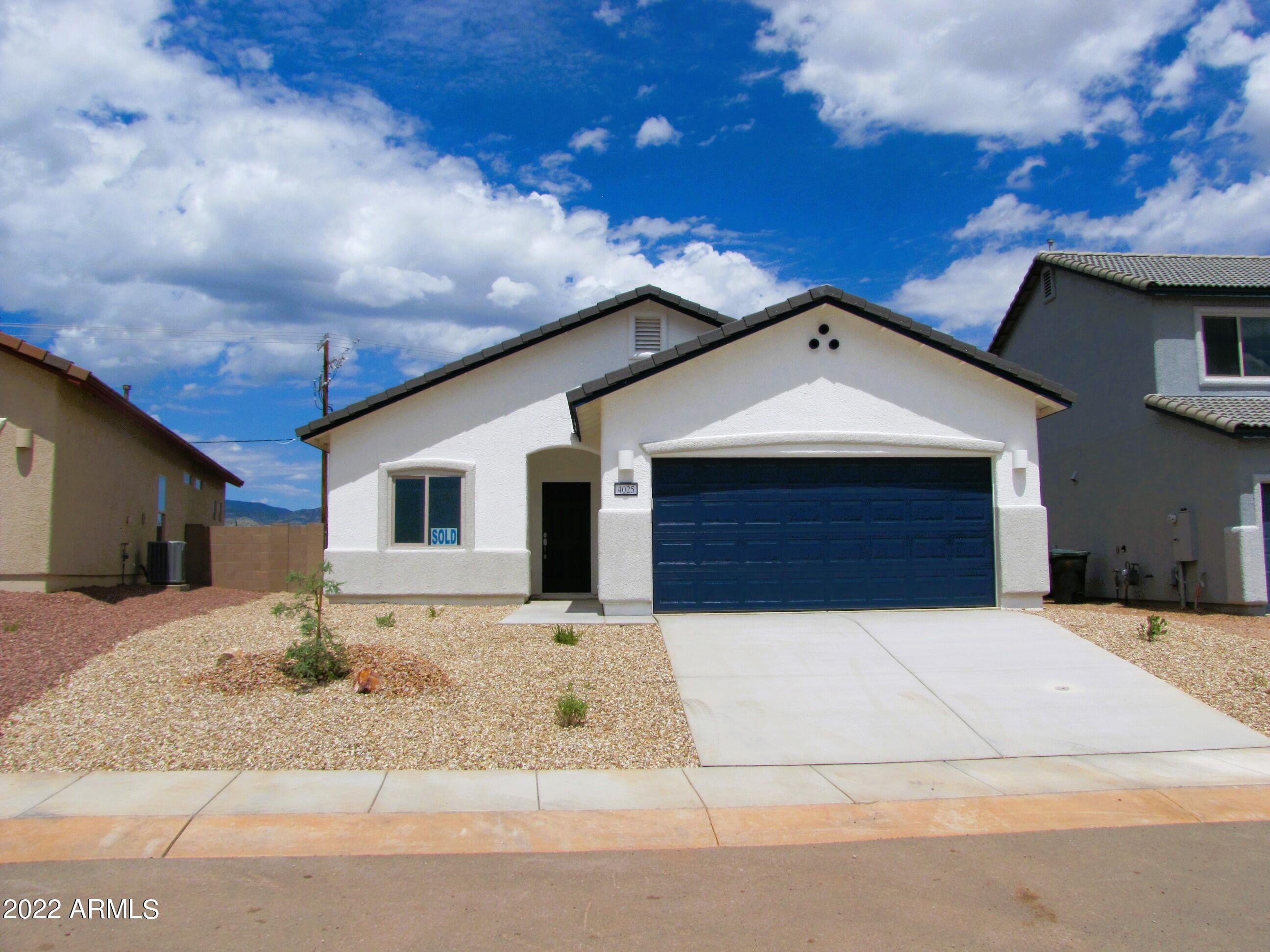 HOLIDAY AT PUEBLO DEL SOL PHASE 5A - Residential Lease