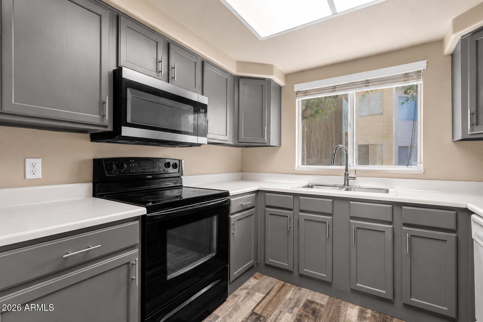LAKESHORE AT ANDERSEN SPRINGS CONDOMINIUM - Residential