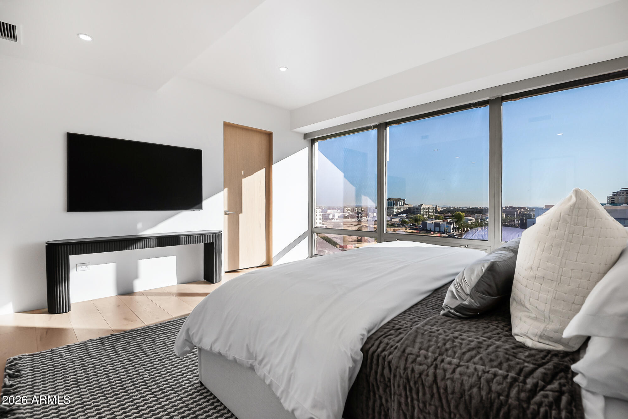 OPTIMA CAMELVIEW VILLAGE - Residential
