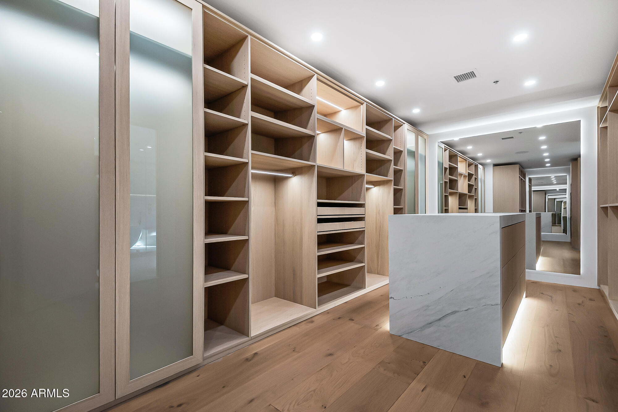 OPTIMA CAMELVIEW VILLAGE - Residential