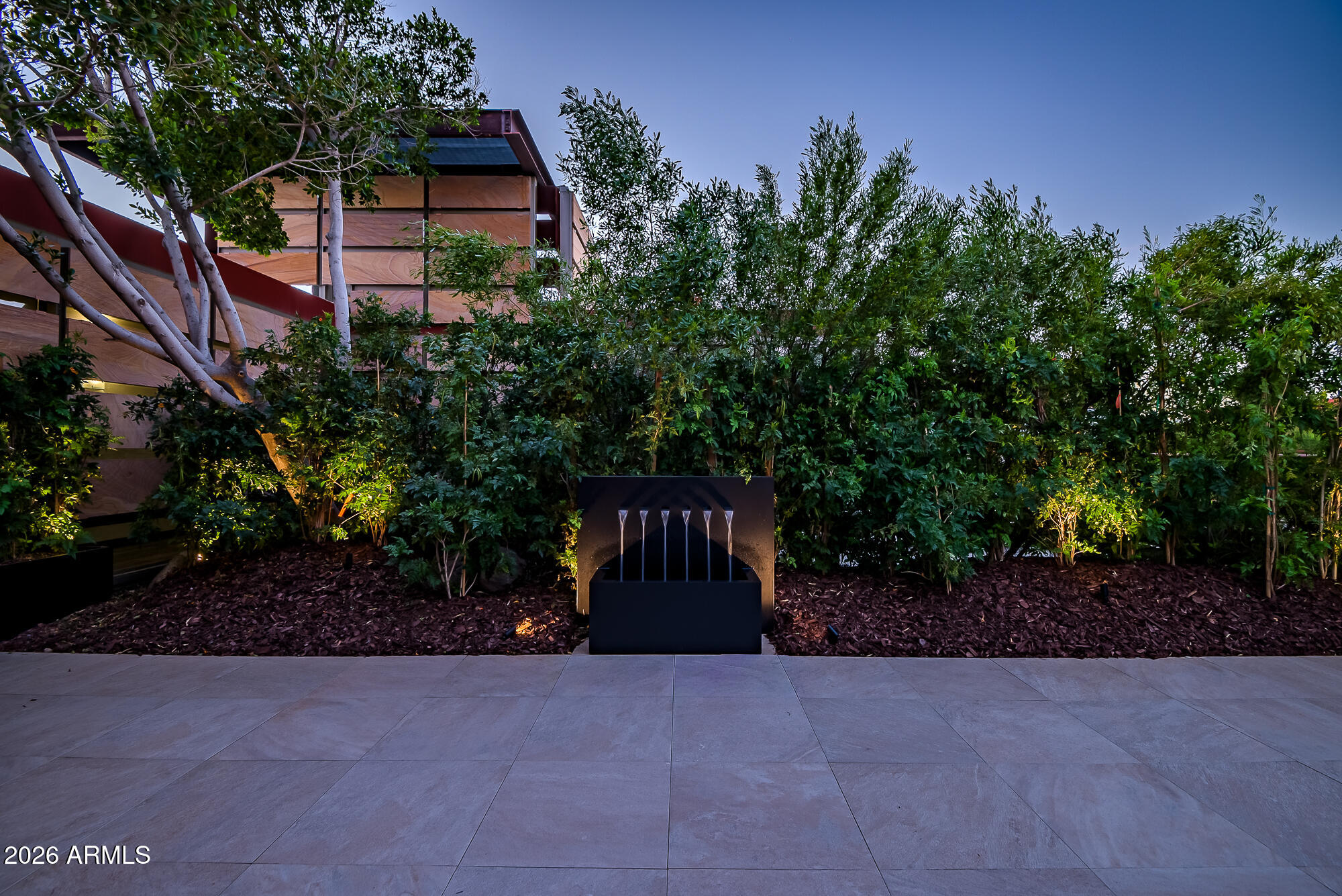 OPTIMA CAMELVIEW VILLAGE - Residential