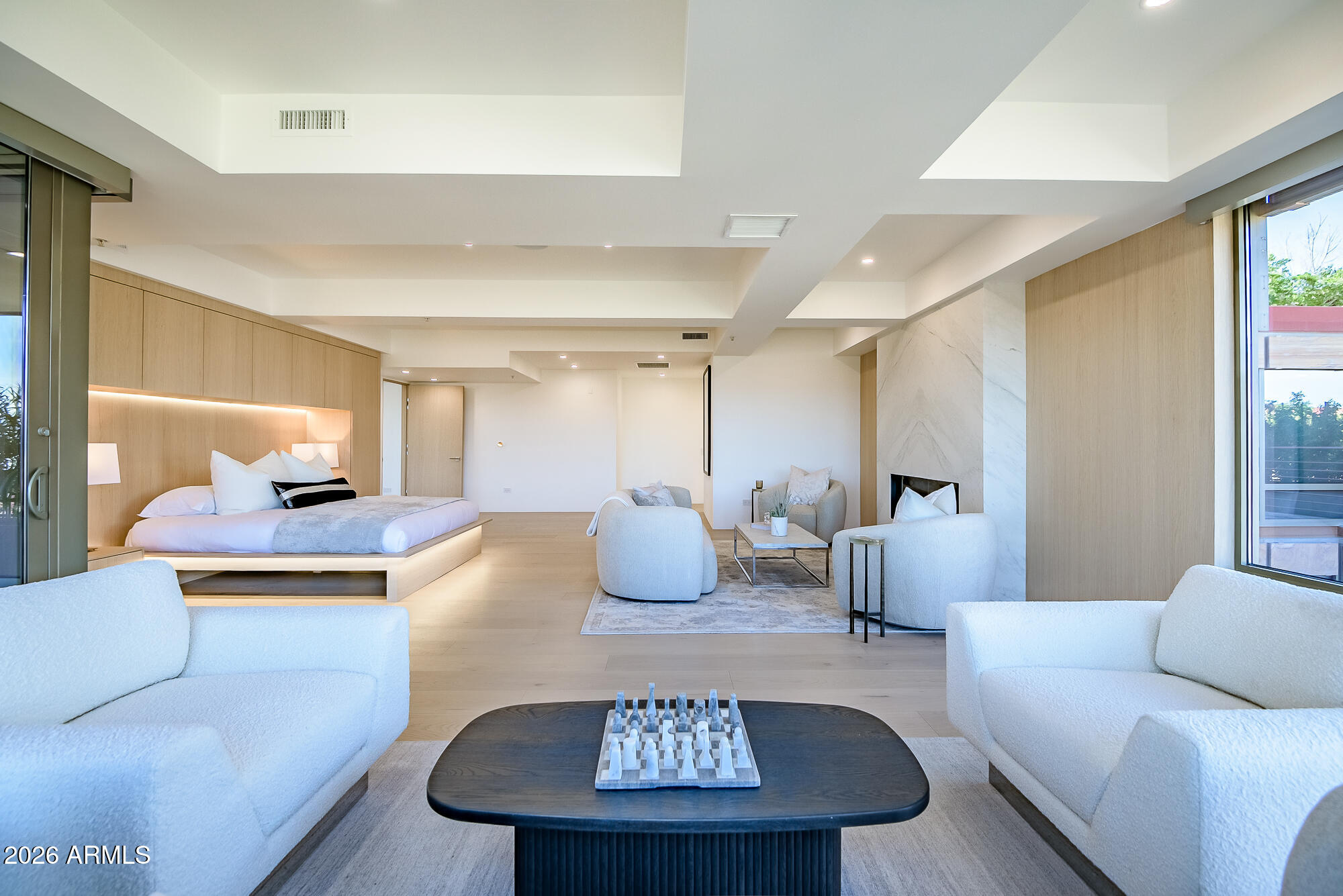 OPTIMA CAMELVIEW VILLAGE - Residential