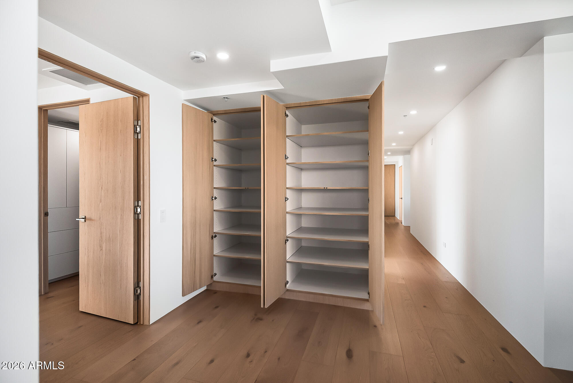 OPTIMA CAMELVIEW VILLAGE - Residential