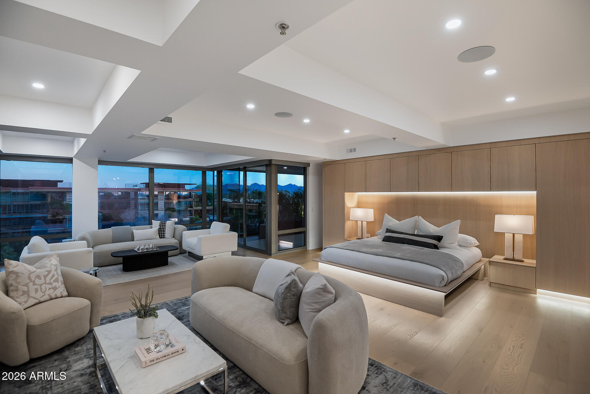 OPTIMA CAMELVIEW VILLAGE - Residential