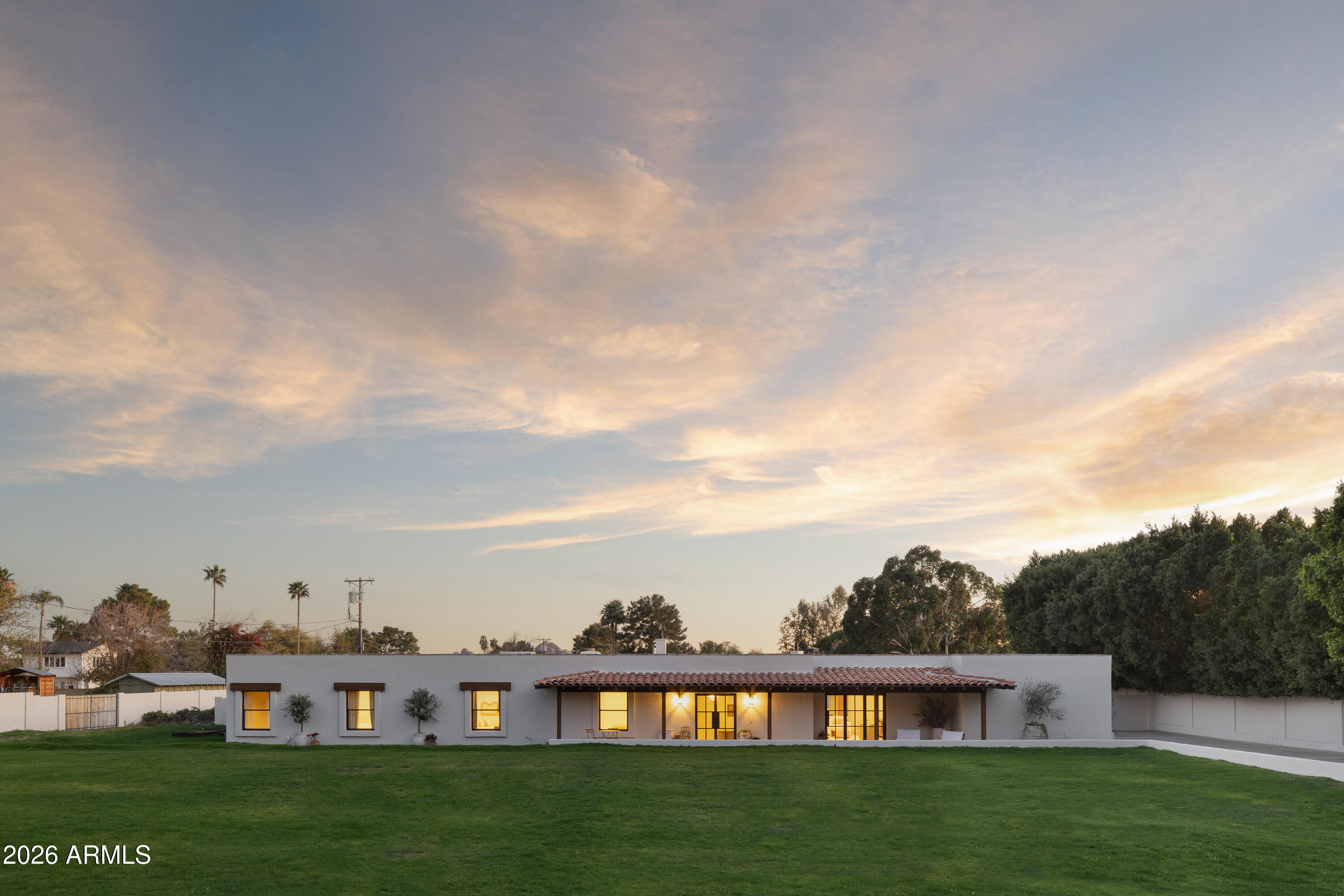 Casa De Camelback - Residential