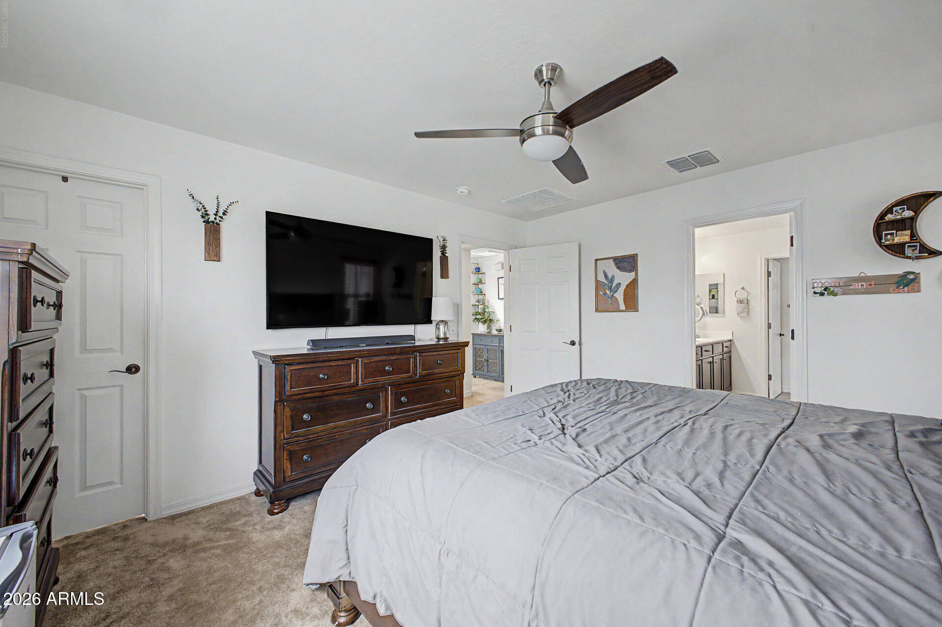 HERITAGE CROSSING - Residential