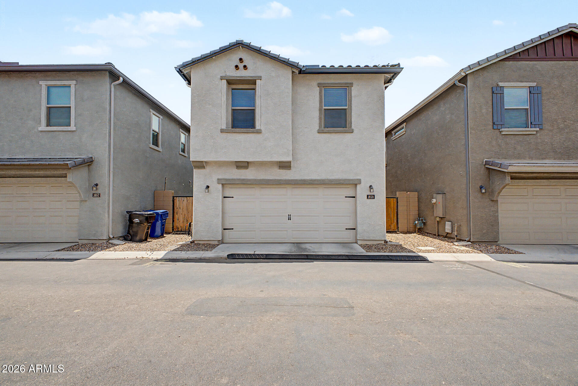 HERITAGE CROSSING - Residential