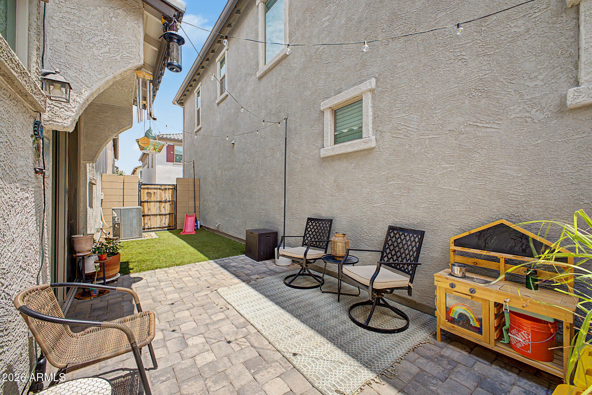 HERITAGE CROSSING - Residential