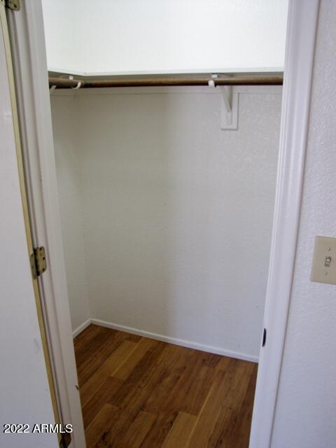 QUAIL HOLLOW - Residential Lease
