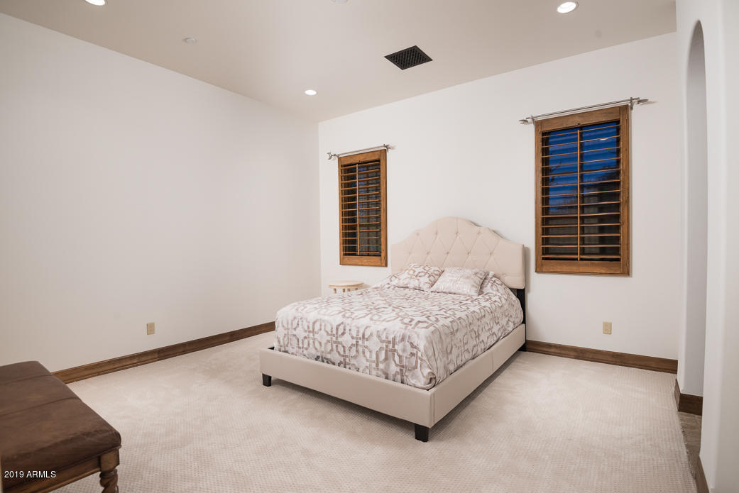 WARD ESTATES - Residential