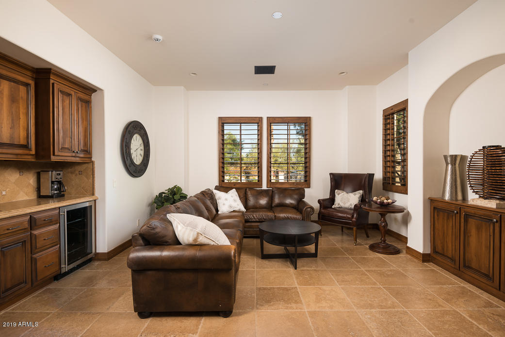 WARD ESTATES - Residential