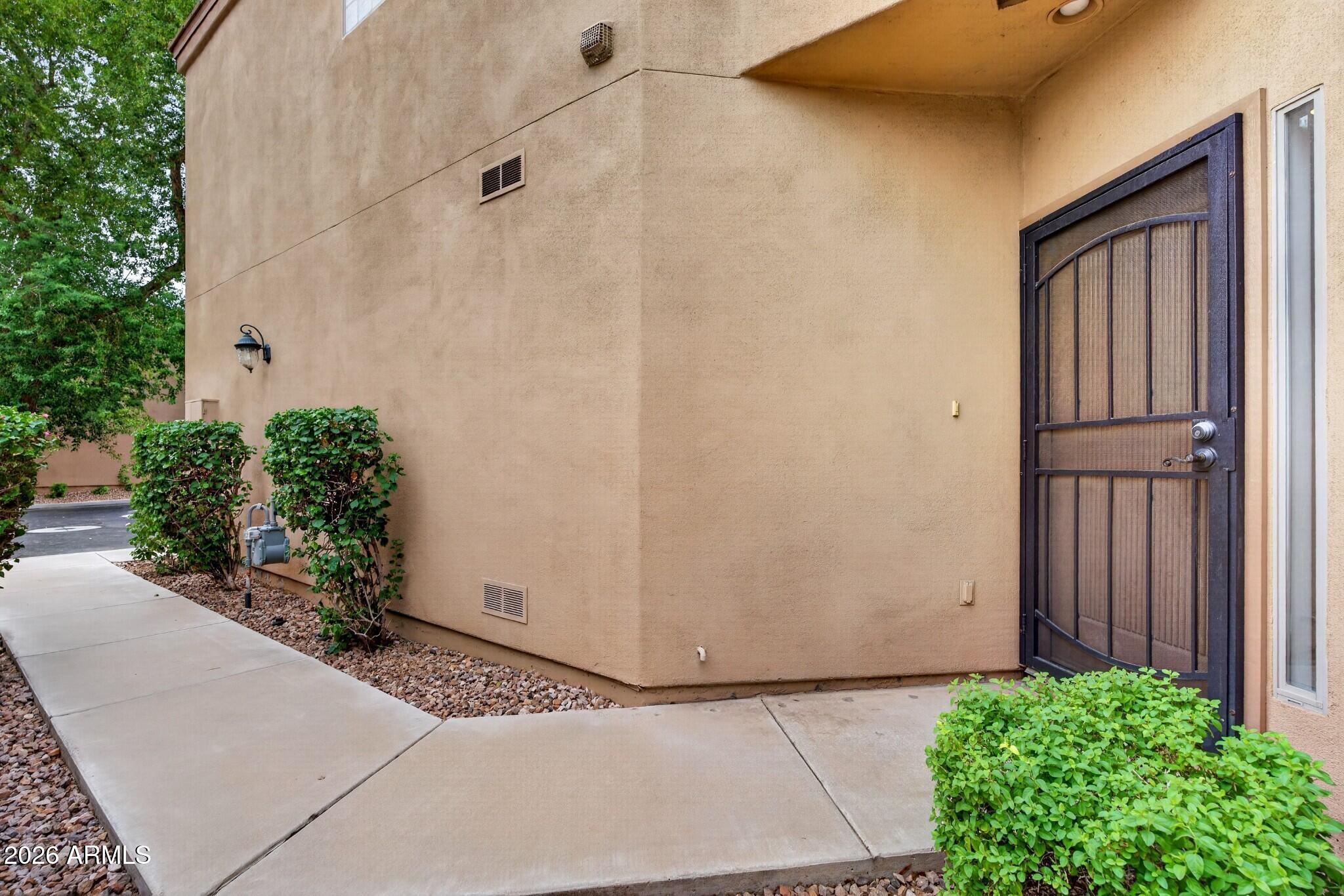 21ST STREET TOWNHOMES CONDOMINIUM - Residential