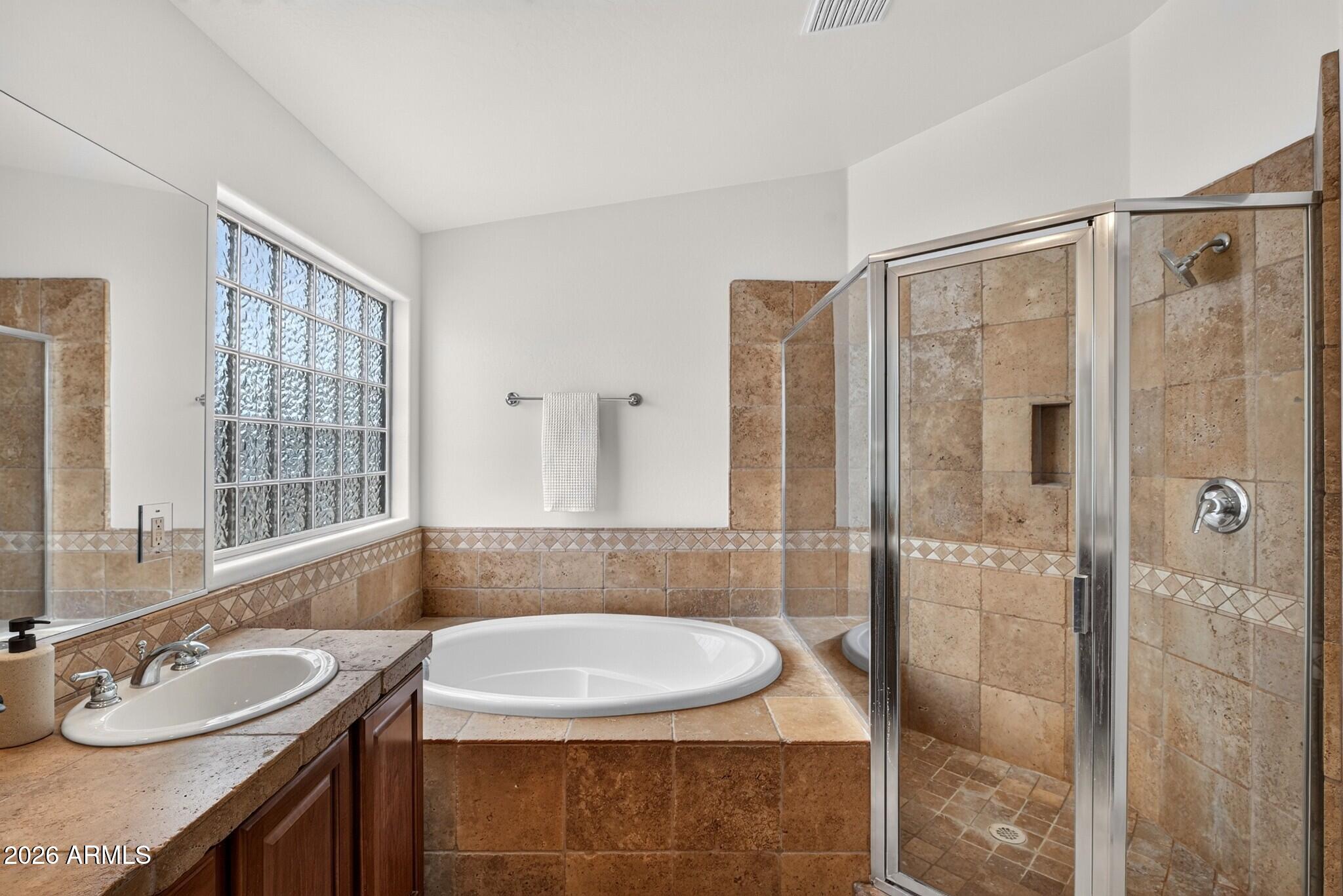 21ST STREET TOWNHOMES CONDOMINIUM - Residential