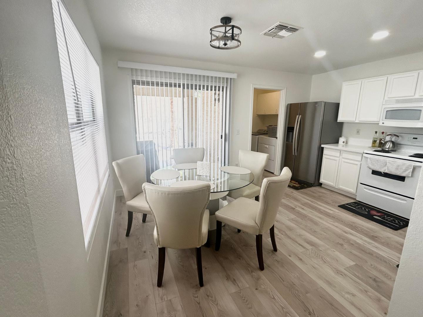 ARIZONA GREENS - Residential Lease