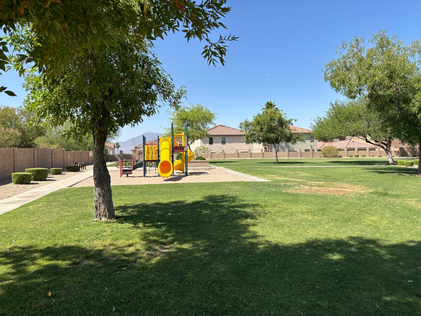 ARIZONA GREENS - Residential Lease