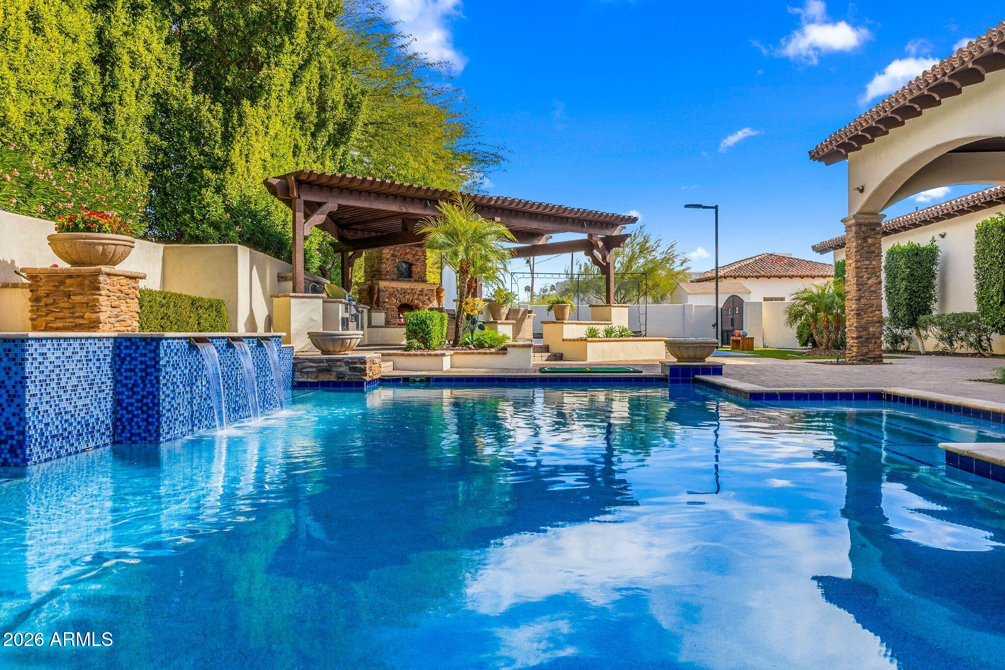 Camelback Mountain Estates - Residential