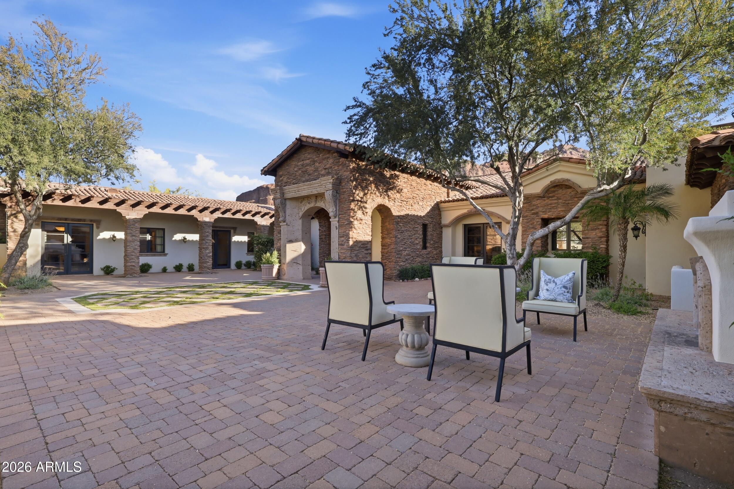 Camelback Mountain Estates - Residential