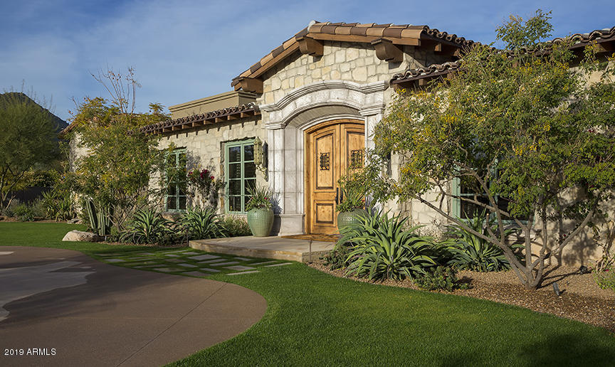 CAMELBACK COUNTRY CLUB ESTATES - Residential