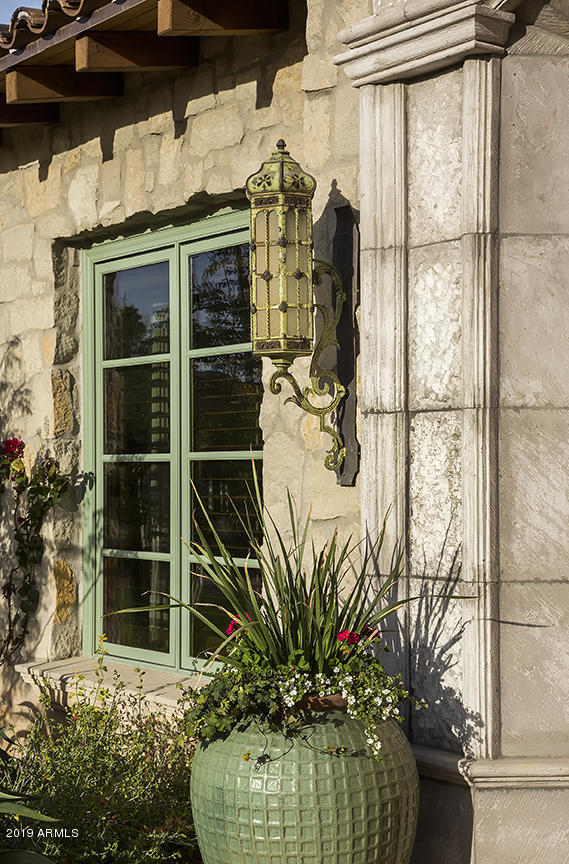 CAMELBACK COUNTRY CLUB ESTATES - Residential