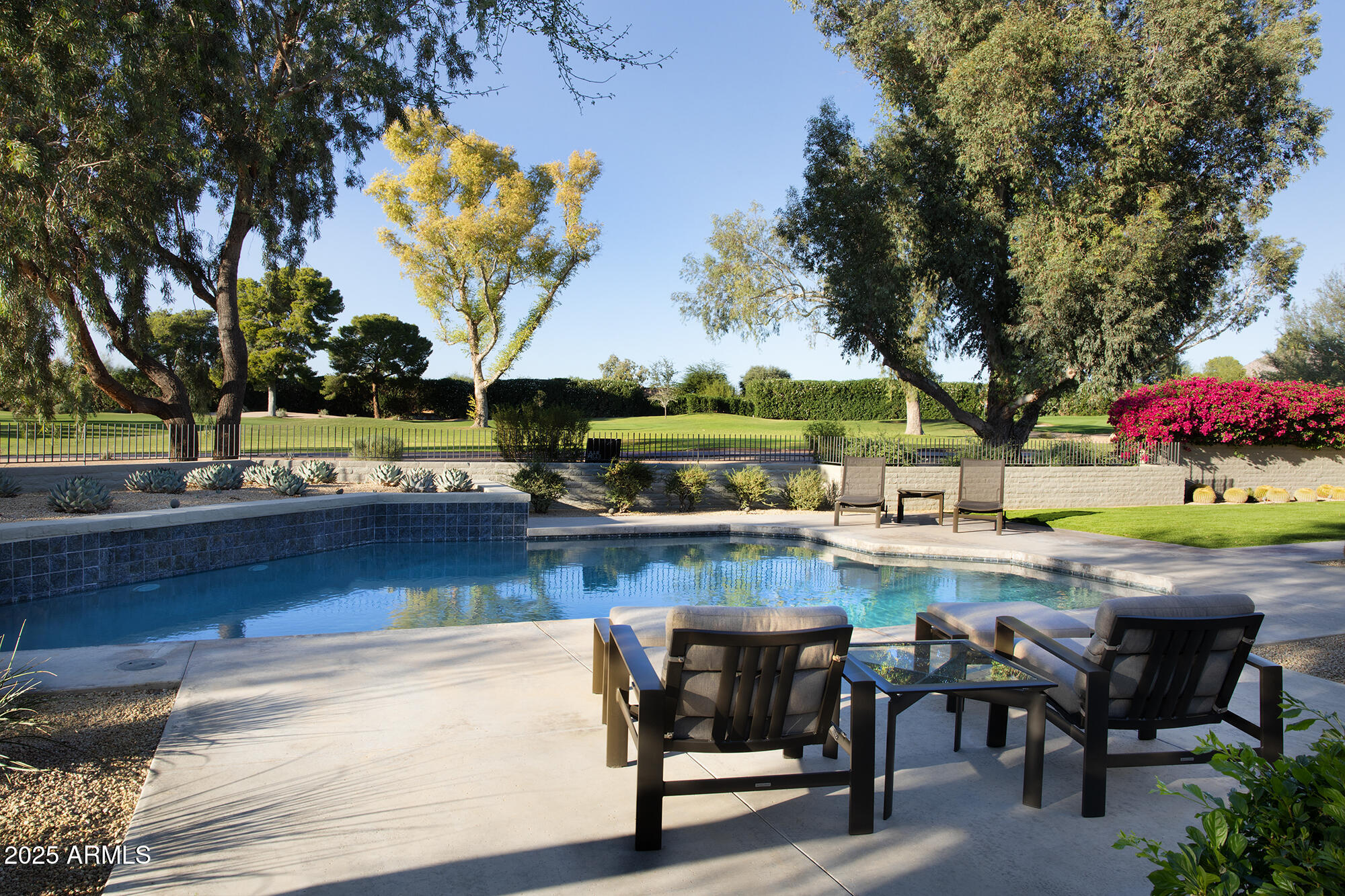 PINNACLE PEAK COUNTRY CLUB UNIT 7 REPLAT - Residential