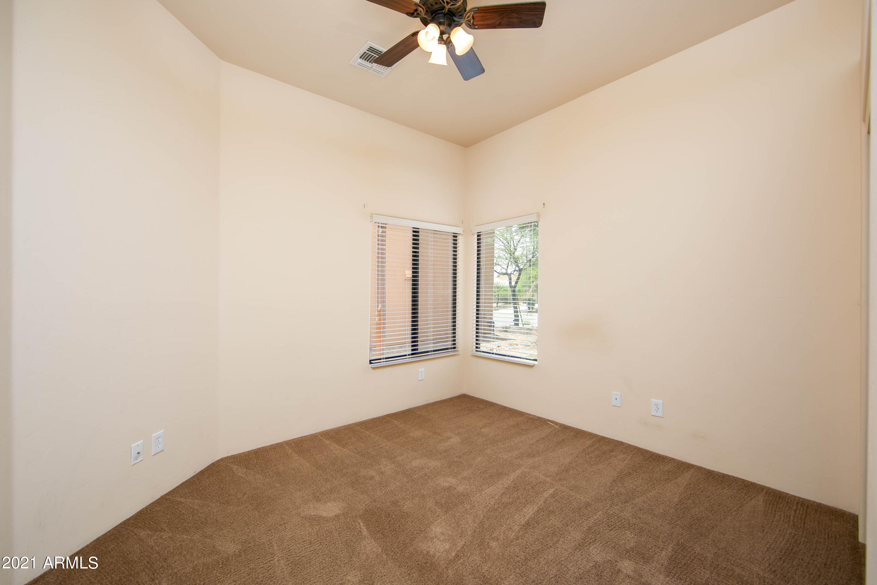 LEGENDS AT VALIENTE UNIT 2 - Residential