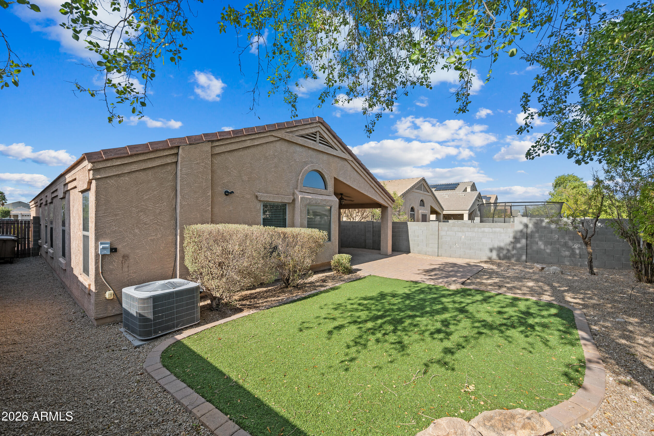 CAMINO EL LAGO - Residential