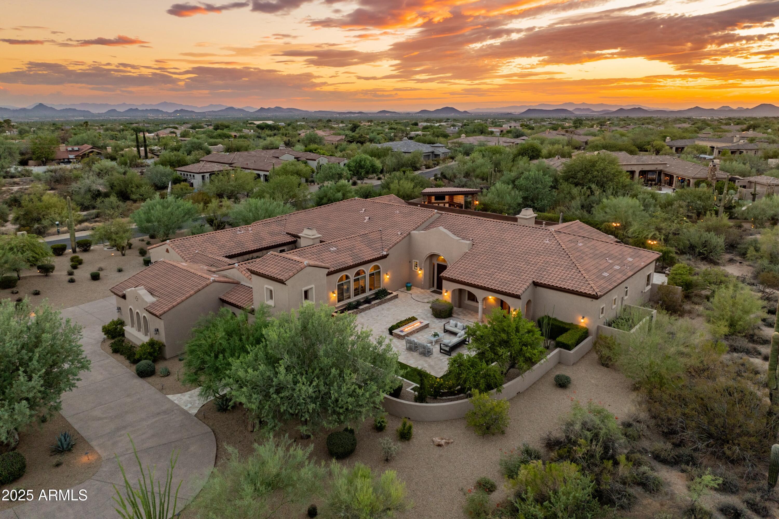 SAGUARO ESTATES - Residential