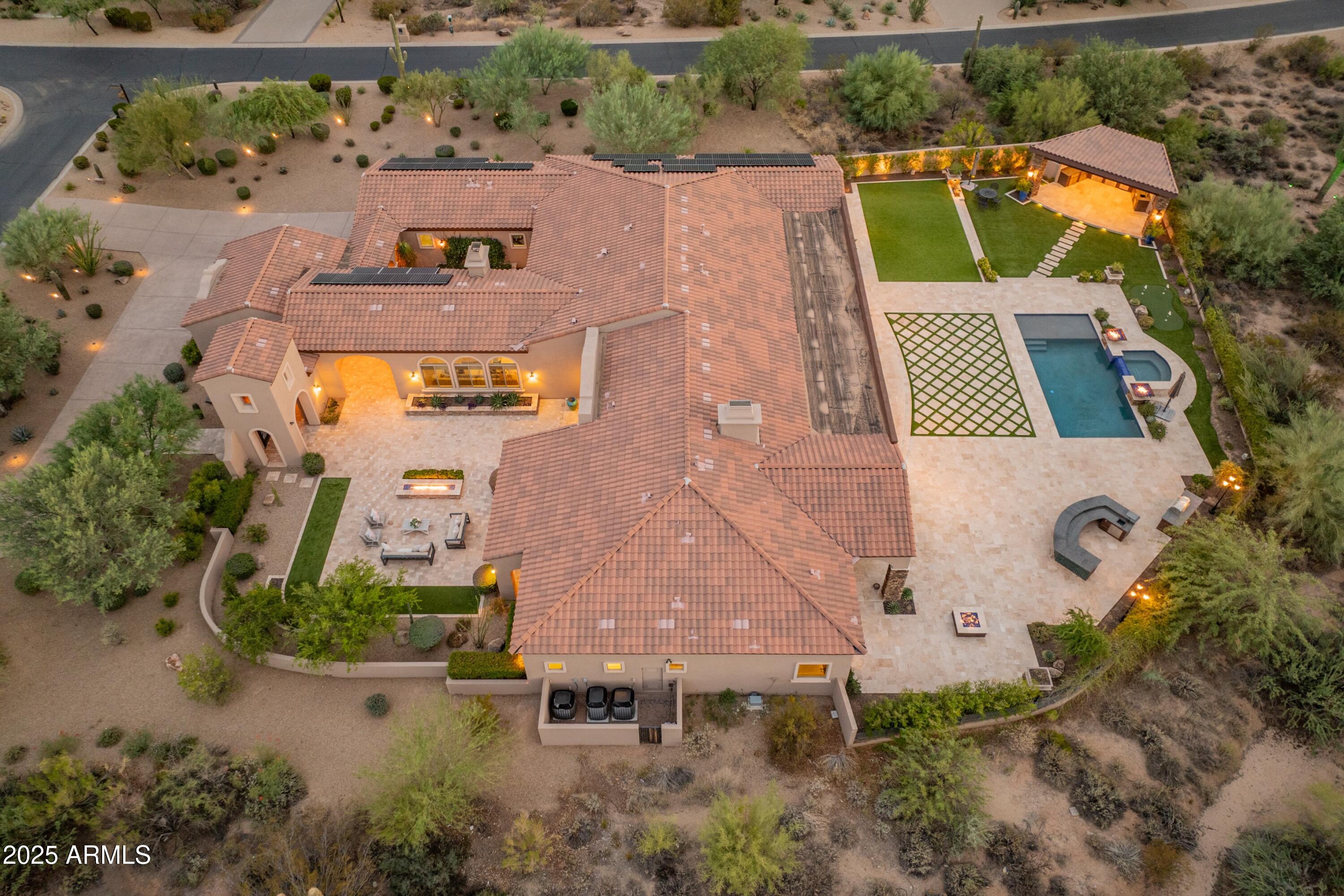 SAGUARO ESTATES - Residential