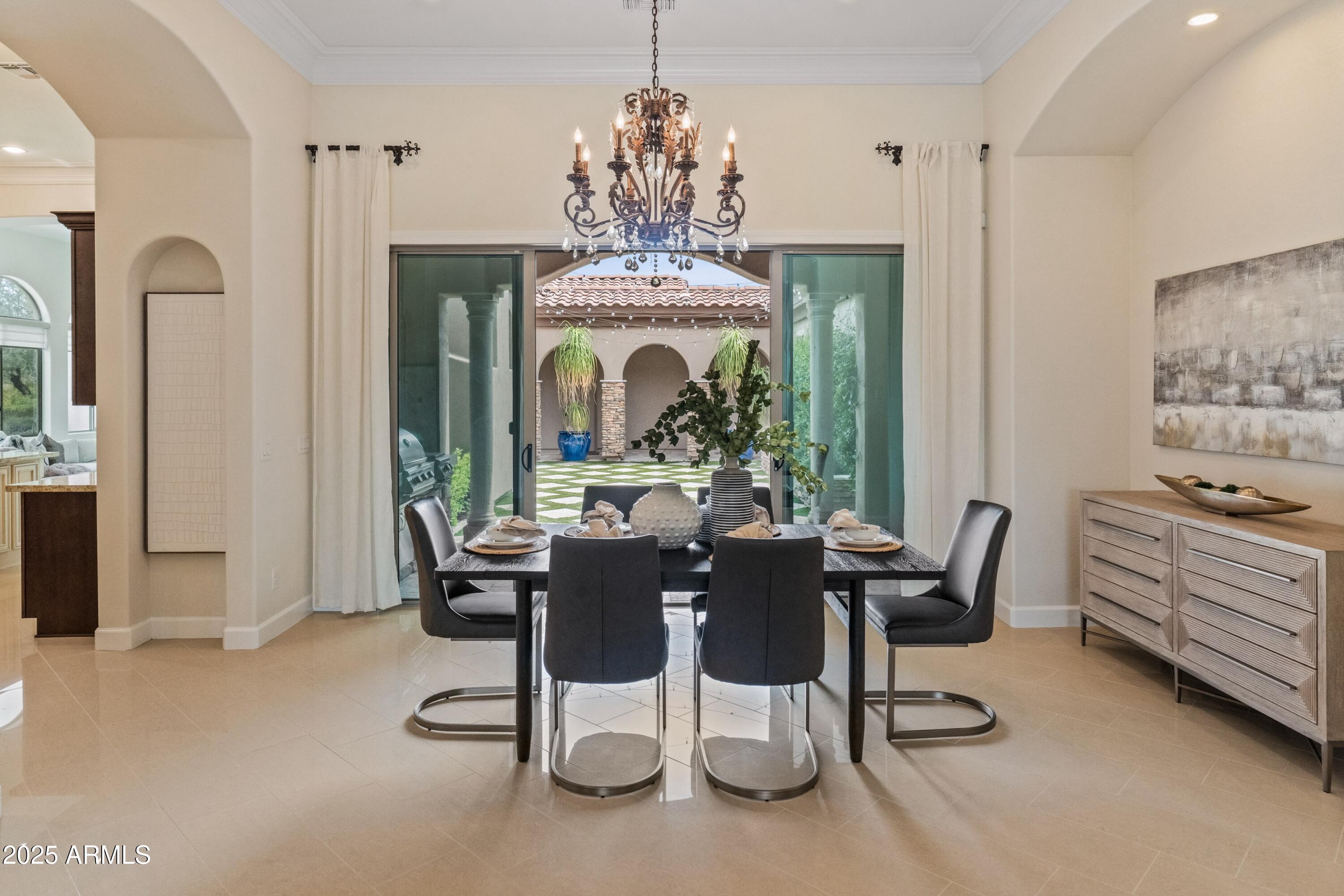 SAGUARO ESTATES - Residential