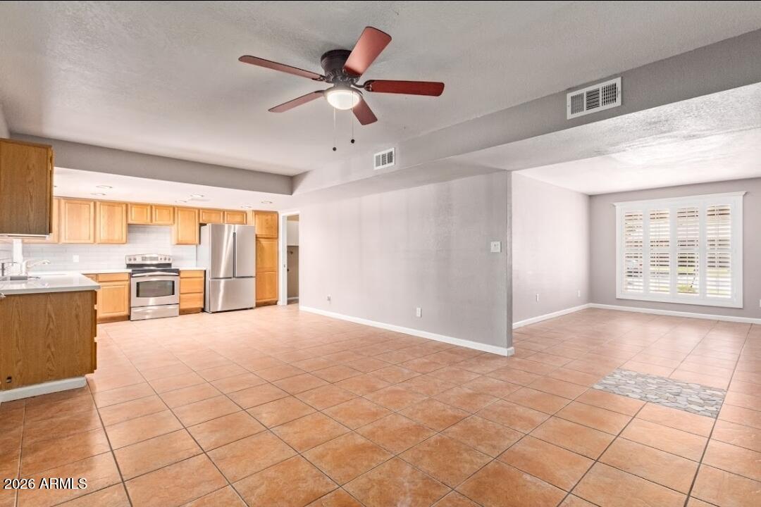 LAURELWOOD 2 - Residential Lease