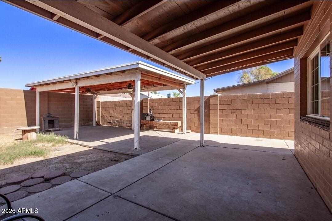 LAURELWOOD 2 - Residential Lease