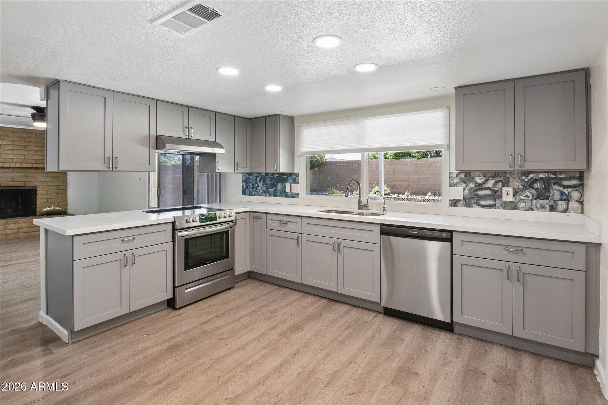 CONTINENTAL EAST UNIT 6 - Residential