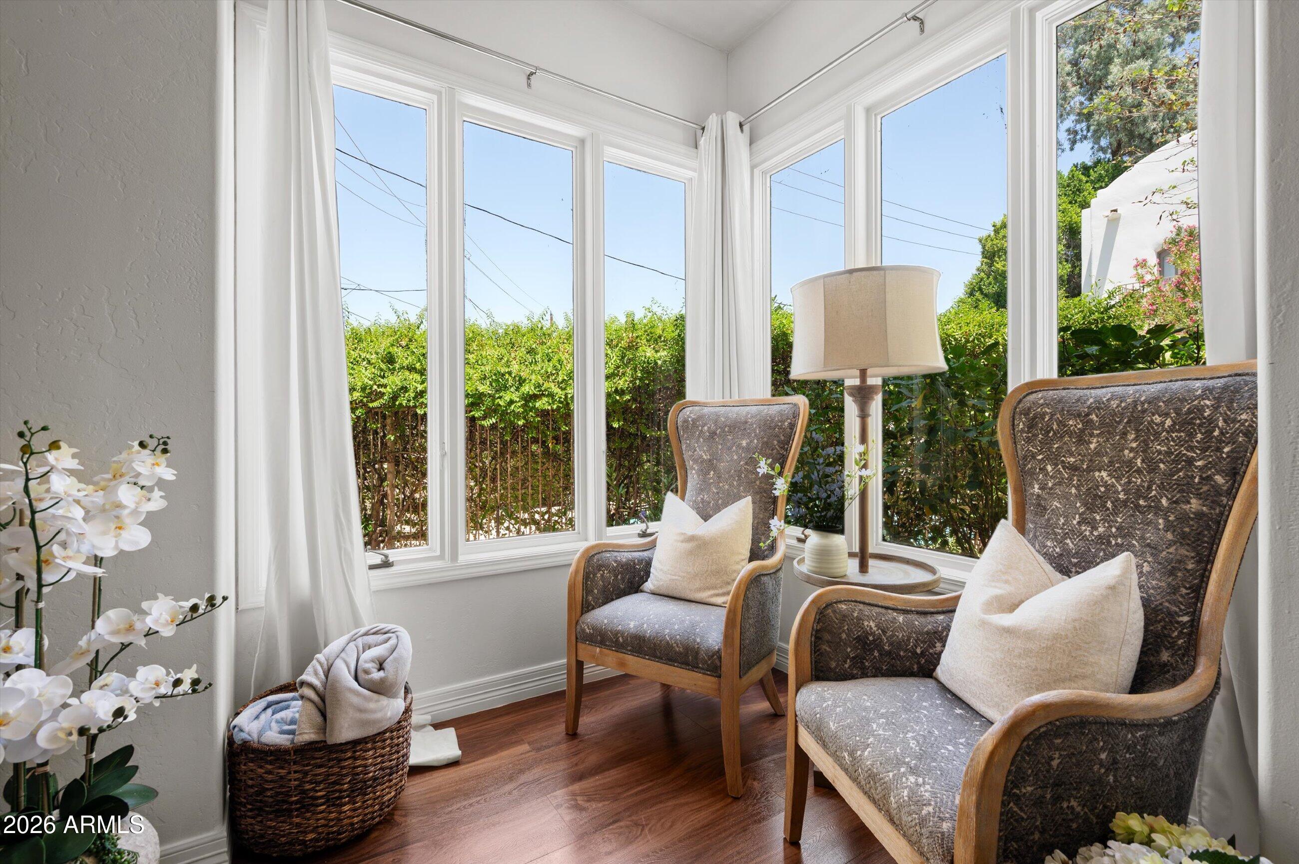 ARCADIA GARDENS - Residential