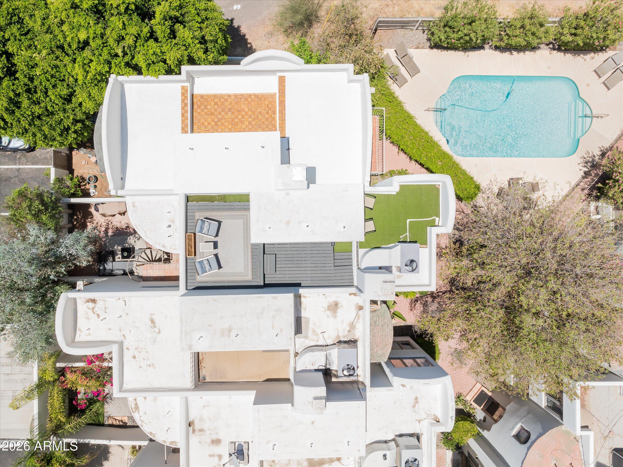 ARCADIA GARDENS - Residential