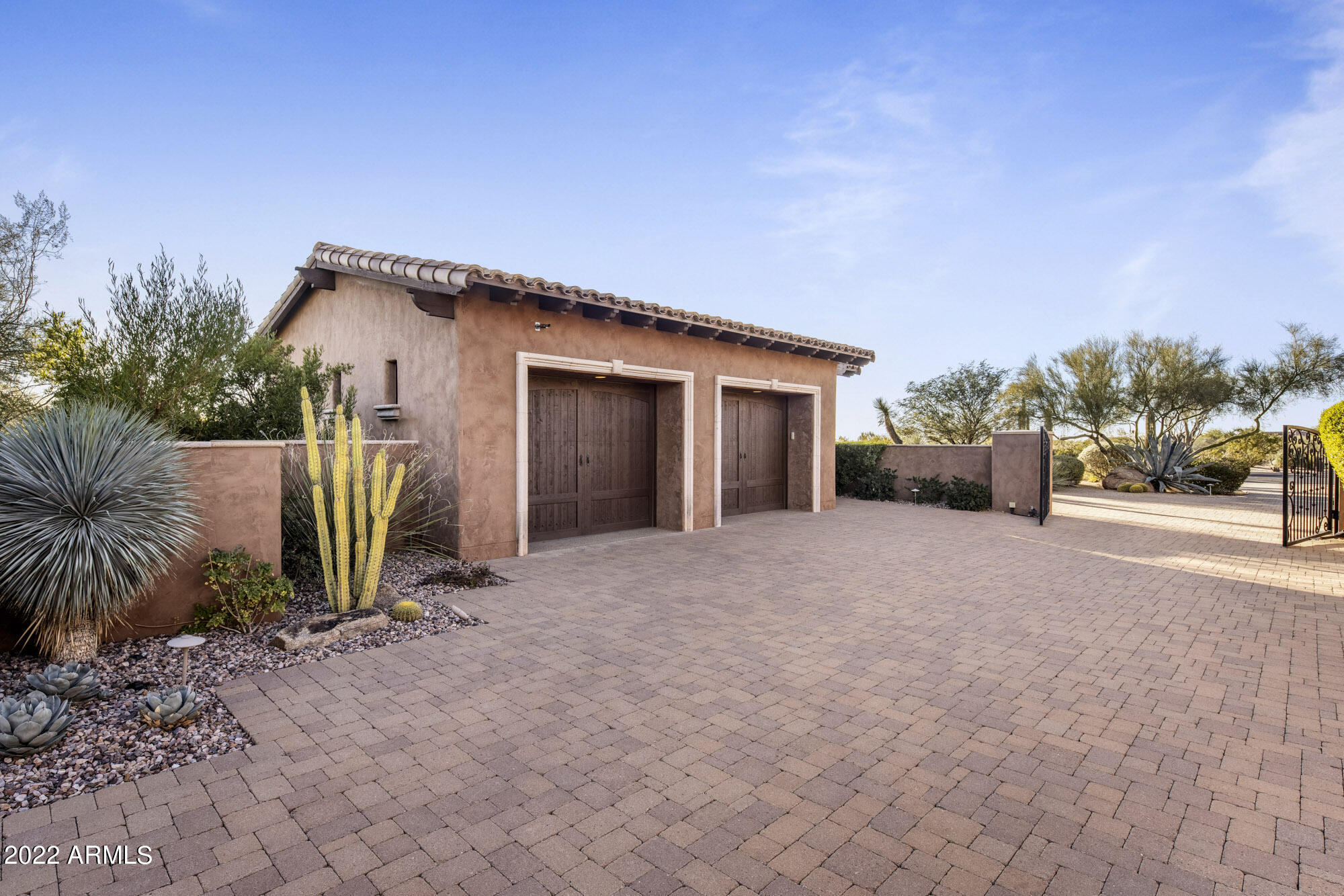 Whisper Rock Estates - Residential