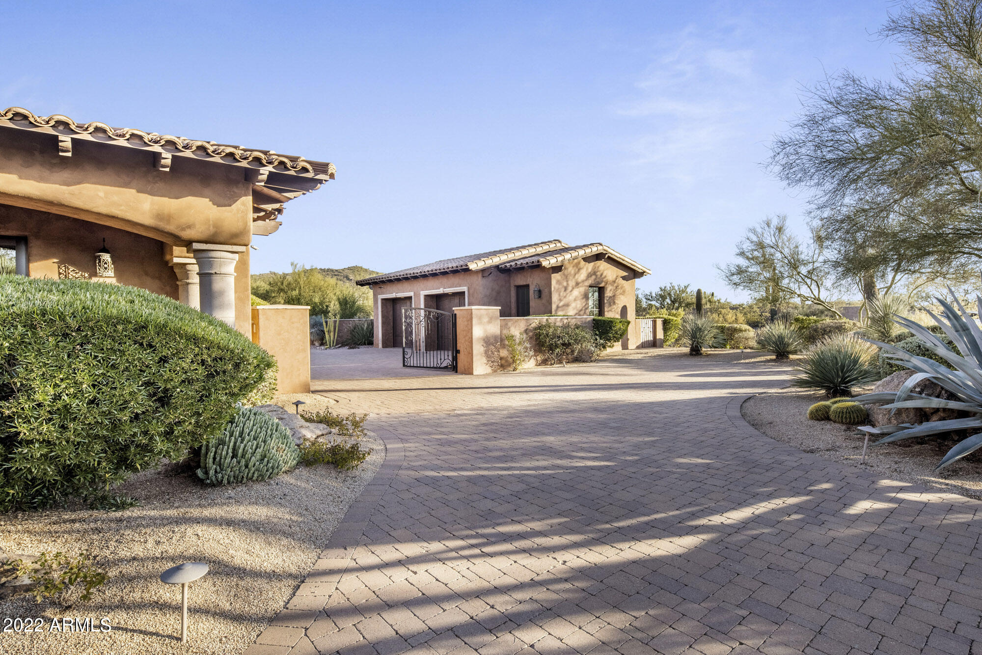 Whisper Rock Estates - Residential