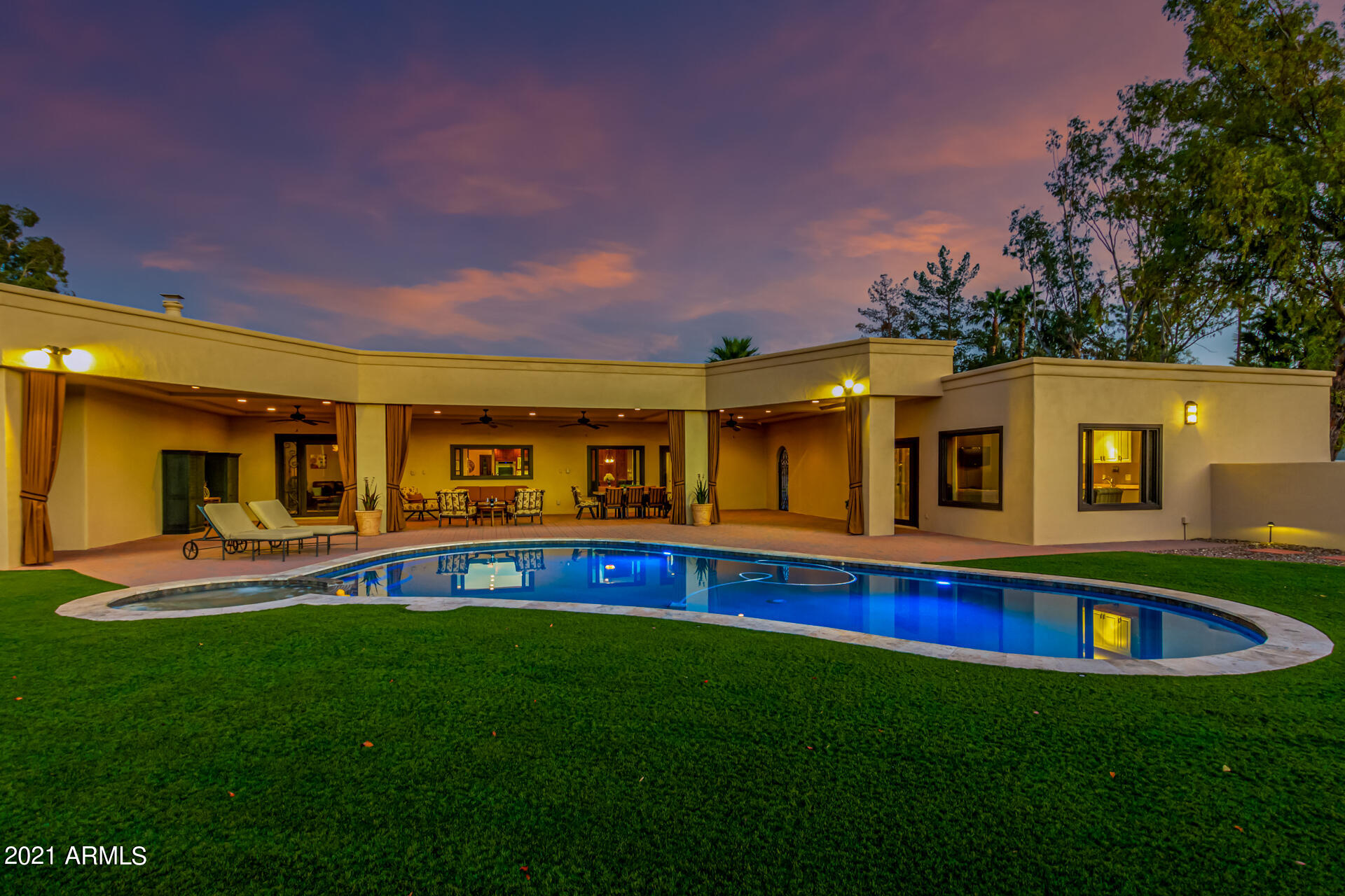 PALO VIENTO 1 - Residential