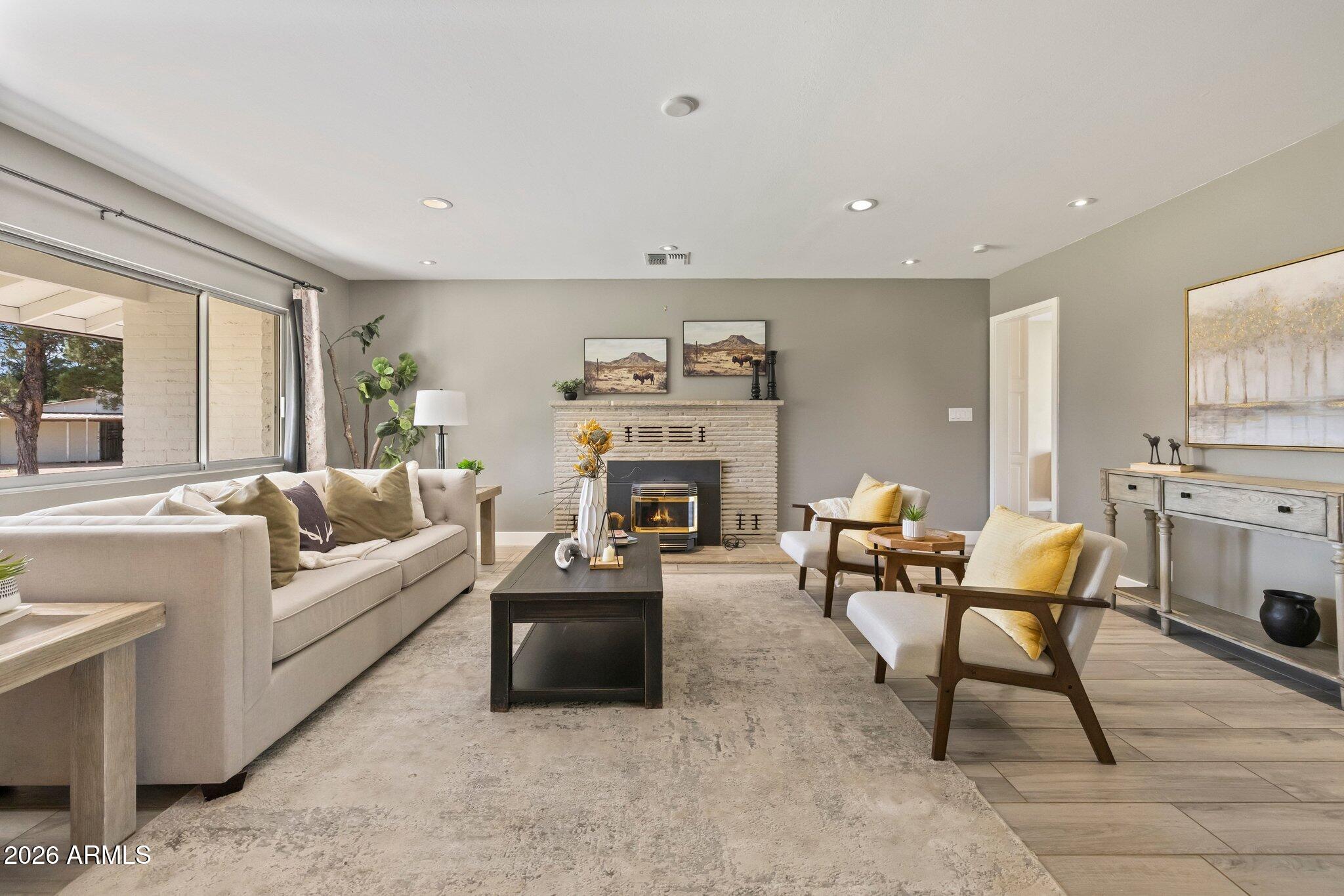 Under 5 Acres - Residential